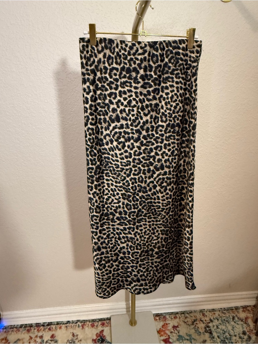 Alya Leopard Print Maxi Skirt in Beige and Black  (B1) - Picture 2 of 7